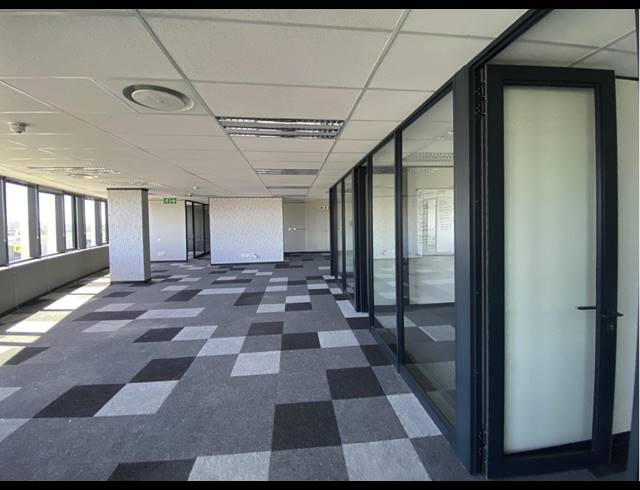 555M² OFFICE TO LET IN CENTURY CITY